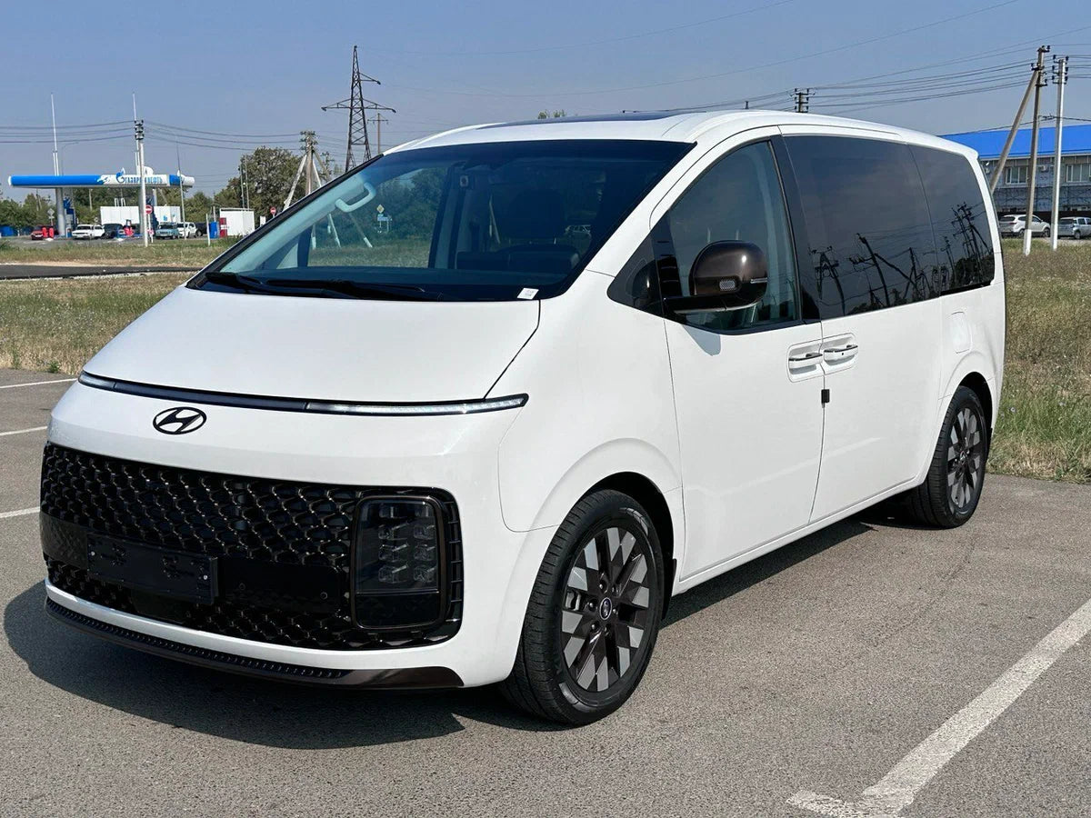 Hyundai Staria 2025